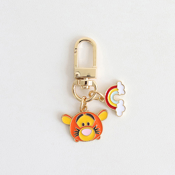 Disney Winnie the Pooh -riipus USB-tikku, katoamattoman auton avaimenperä A2