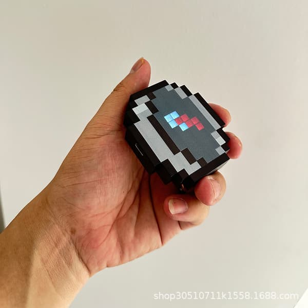 Pixelstil Digitalt Kompass Nøkkelring | Oppladbart Elektronisk Kompass