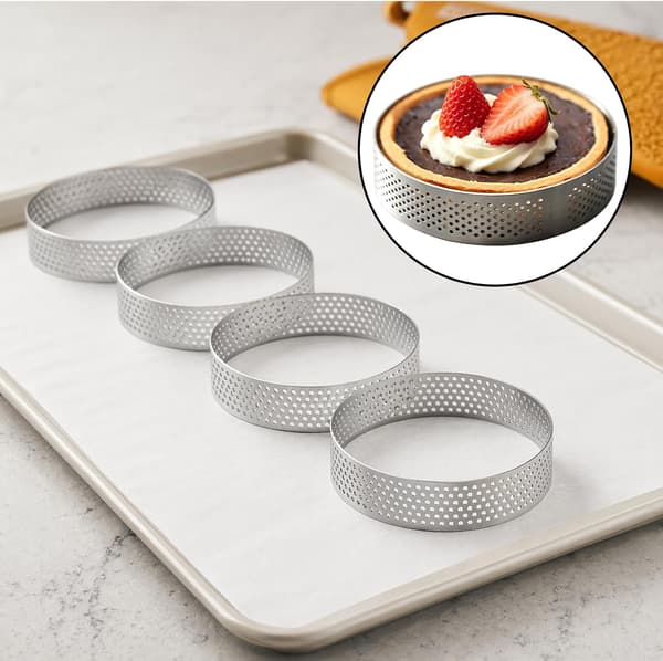 16-dels perforert moussering-sett i rustfritt stål, Ø8 cm bakeformer for minikaker, terter og desserter