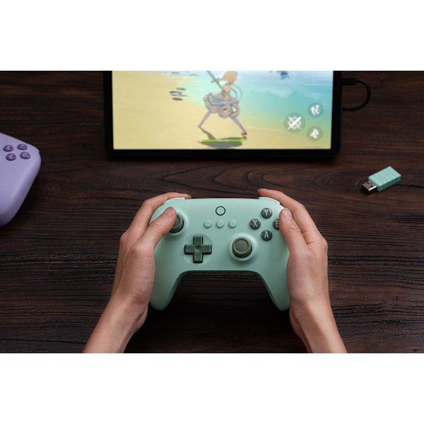 8Bitdo Ultimate C 2.4g Trådløs Kontroller for Windows PC, Android, Steam Deck & Raspberry Pi (Feltgrønn)