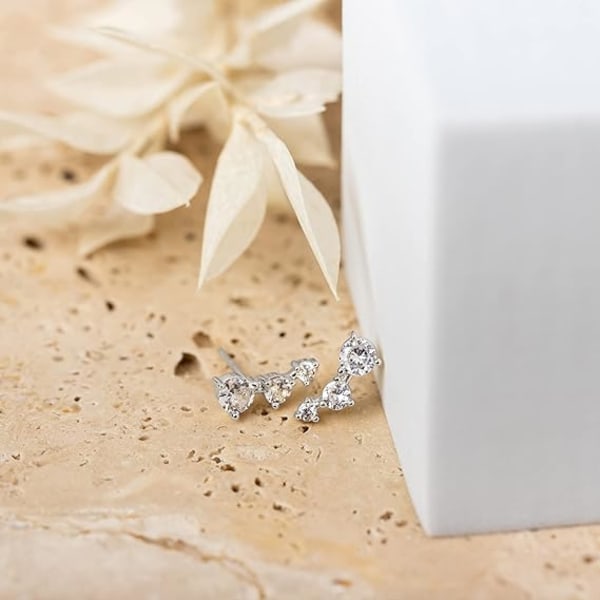 14K Guldpläterade Cubic Zirconia Örhängen - Faux Diamond Arrow Örhänge Klättrare Mode Örhängen för Kvinnor