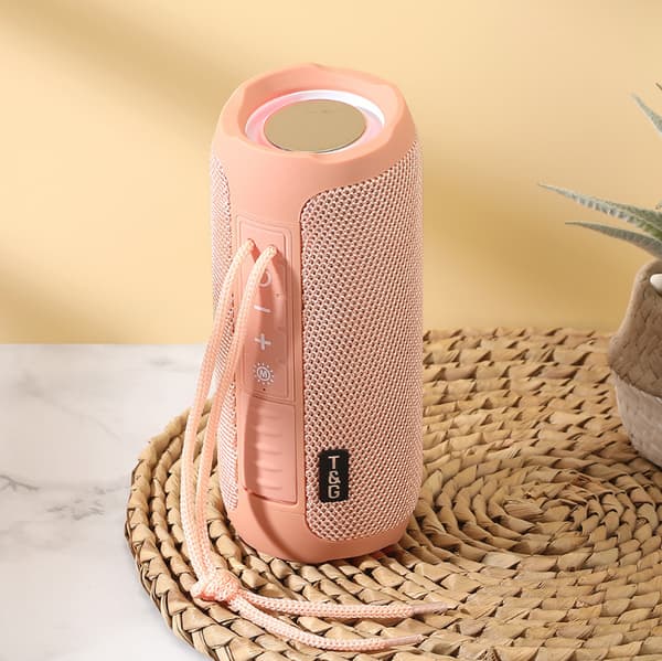 Kannettava Bluetooth-kaiutin, IPX7-vedenpitävä langaton kaiutin