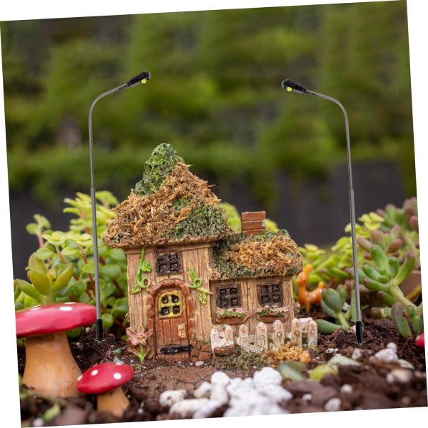 4 stk. Mikrolandskap Hage Mini Gatelykter Modeller Fe Hage Lampe Dukkehus Lys Mikro Hage Landskap Lys Barnas Leker Rustfritt