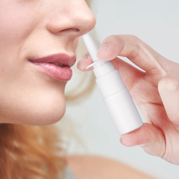 20 st nässprayflaskor dimsprayflaskor tomma reseförpackningar plastsprayflaskor (10 ml) (vit)