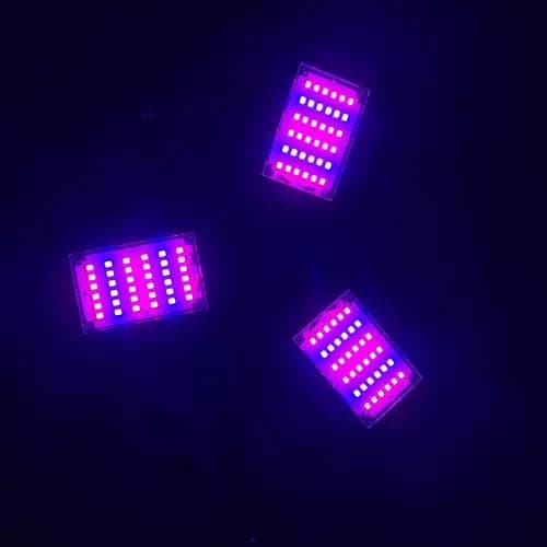 E27 Kasvivalaisin 108 LED(bt)