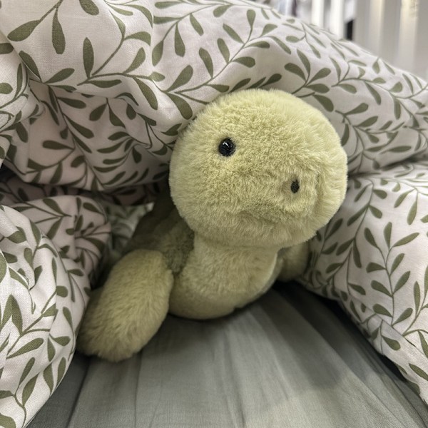 Tully Turtle Dockan Jellycat Dockor Plyschleksak Söta Dockor Online Kändis Semestergåva