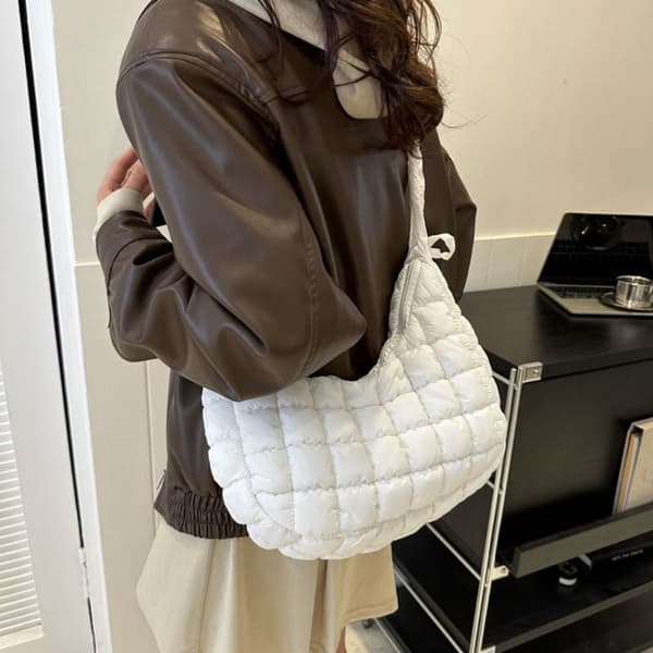 Axelväska Puffy Handväska VIT White