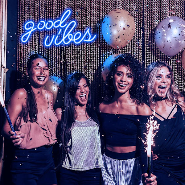 Blå Good Vibes Neon Skilte - LED Neon Skilte til Vægdekoration, Neon Lys til Soveværelse, Neon Væg Skilte (16,1 x 8,3 tommer)