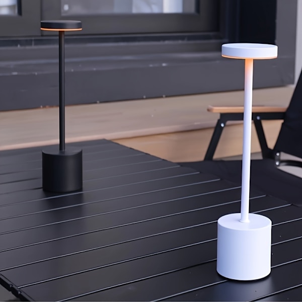 1 st metallbordslampa, USB-laddningsbar skrivbordsnattlampa GGM-W