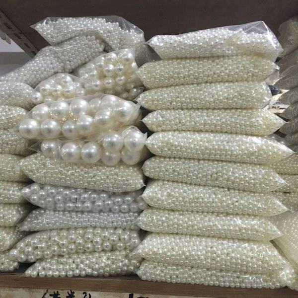3-30mm Svart Hvit Beige Imitasjon Perle Perler Rund Akryl Løs Perler For Håndarbeid Smykkeproduksjon DIY Halskjede Armbånd Beige