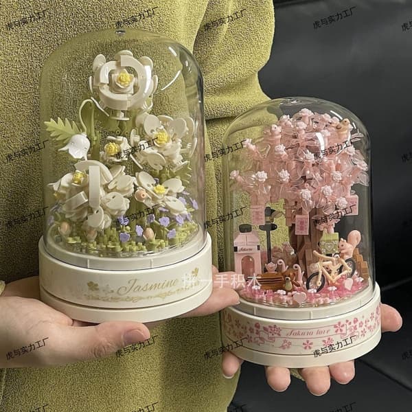 Micro Brick Evig Blomma Set | Mini Bukett Byggsats med Presentförpackning & Dammskydd | Dekorativ Blomstermodell*Födelsedagstårta*bas Birthday cake base