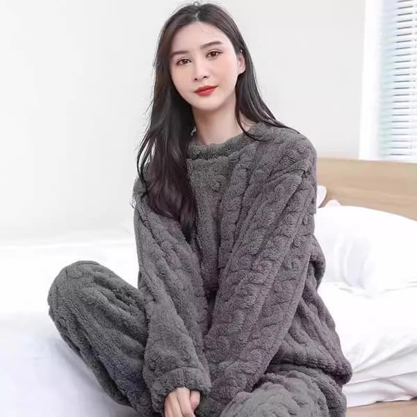 Dam Vinter Fleece Pyjamas Set Twist Texturerad Fluffig Korall Sammet Långärmade Toppar Byxor Varm Loungewear 2PCS Nattkläder Two-piece set One Size
