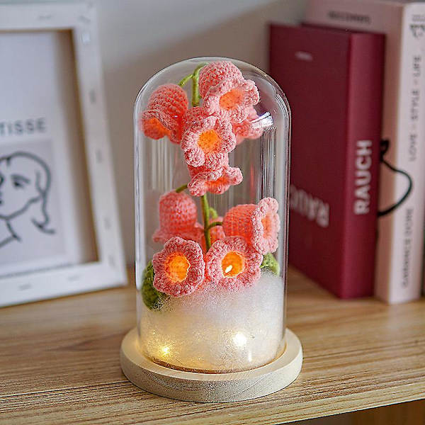 Evig Lily Of The Valley Gaver Til Kvinder, Hæklet Kunstig Blomster Dekoration I Glaskuppel Med LED Lysstrimmel, Til Hendes Mor Mors Dag Pink