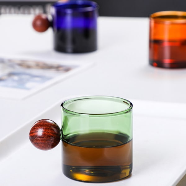 Värikkäät Lasikahvimukit Puupallokahvalla Tyylisä Drinkkimuki Vesi-Kuppi Teelle Kahville Latte Amber Amber 220ml