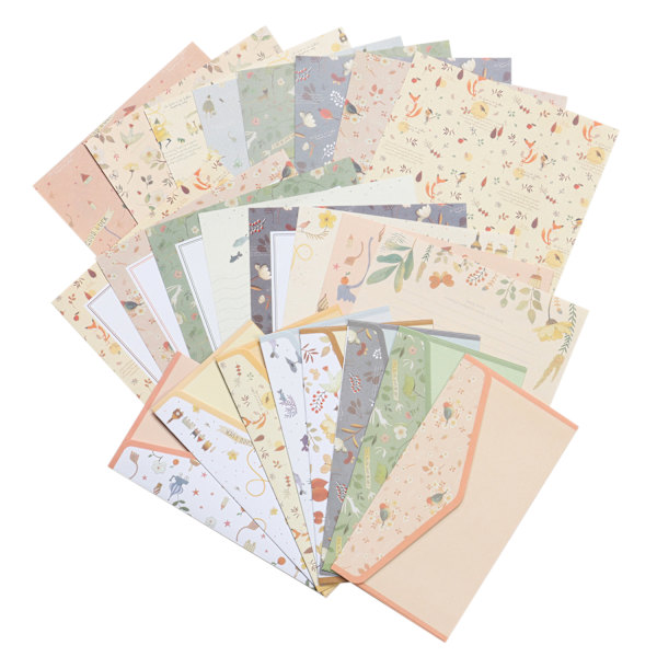 Kirjepaperia kirjoituspaperia 48 kpl kirjekuorella 24 kpl