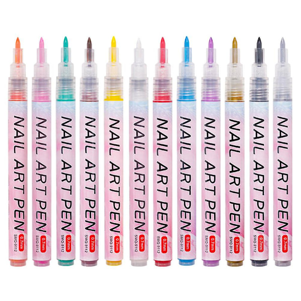 12 kpl kynsien maalauskynät DIY kynsien maalauskynät kynsilakkakynät kynsien kärjen graffitikynät (13,5x1,1cm, erivärisiä)