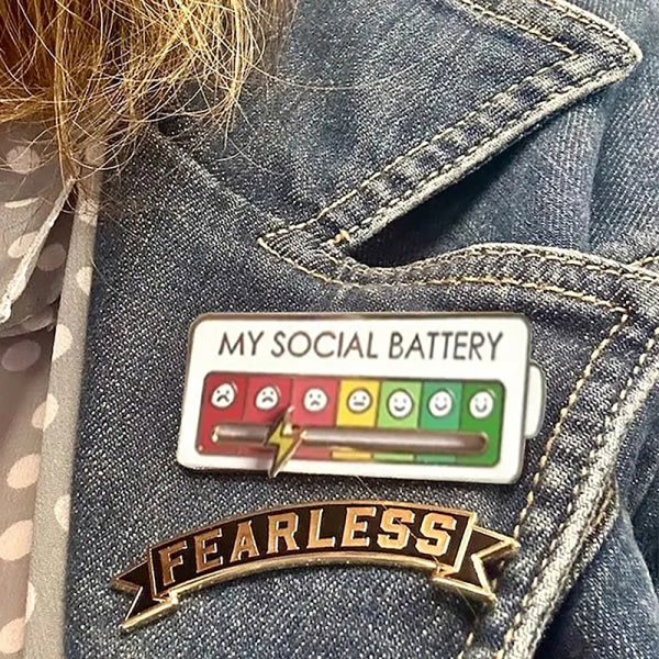 Glid min sociale batteri Pins Kreativ interaktiv emalje A 2PCS