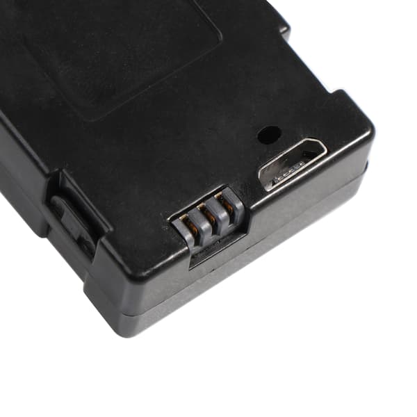 3.7V 1800mAh litiumakku RC-lennokkien lentoakut E88/E88PRO/E88MAX/E525/E99/E99PRO/P1/P5PRO:lle