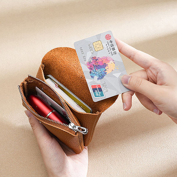 Kläder i kohud för kvinnor, fashionabla korta plånböcker för kvinnor J-double layer