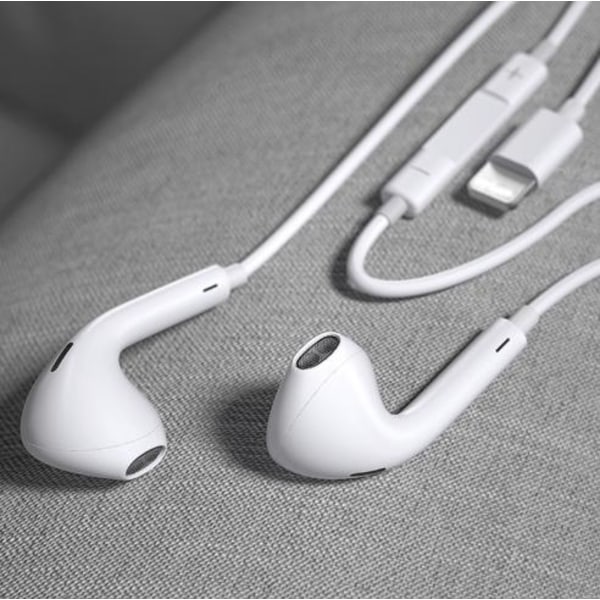 iPhone-kompatibla hörlurar med Lightning-kontakt, främst för modellerna iPhone7/7Plus/8/8Plus/X/XS/XSmax/Xr/11/11Pro/11Pro max - Vit