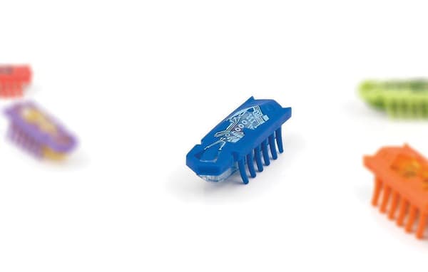 HEXBUG Nano Elektronisk Husdjur (Slumpmässig Färg Väljs)