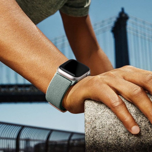 Loop-rem til Apple Watch - Justerbar nylon sportsrem til iWatch SE Series 9/8/7/6/5/4/3/2/1