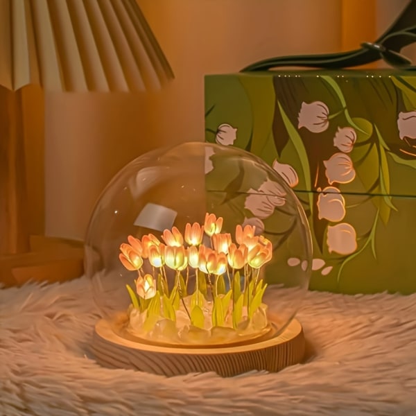1 stk. Kreativ Tulipan Natlampe, DIY Material Kit, Håndlavet Bordlampe Til Stue Og Soveværelse Dekoration Pink DIY Tulips Assemble Lamp With 16 Flowers