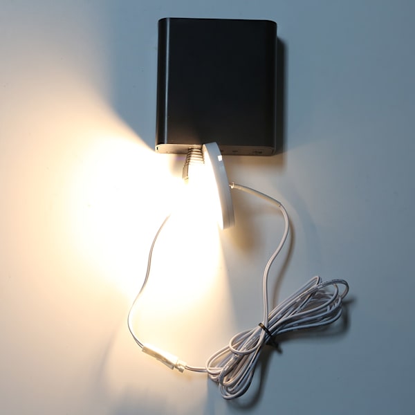 Multifunktionel Powerbank til Shell Charger Box USB til DC 7.4V 8.4V Output 4 Slot Batterier Beholder DIY til Etui