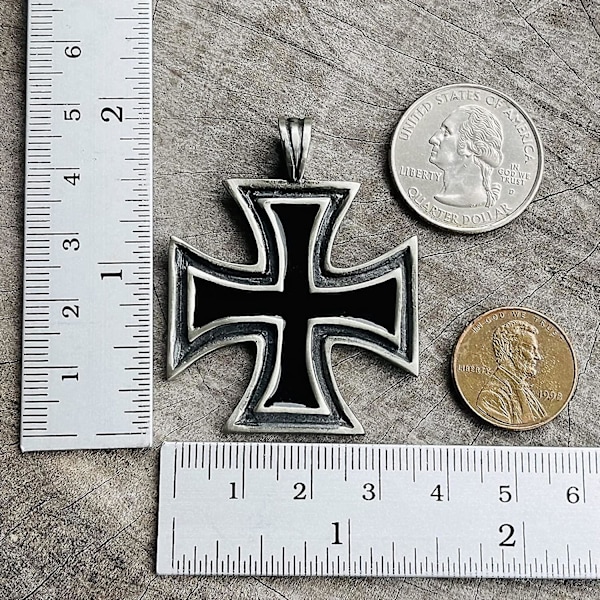 Metalliamuletti Tinallasta Riippuva Kaulakoru Miehille
