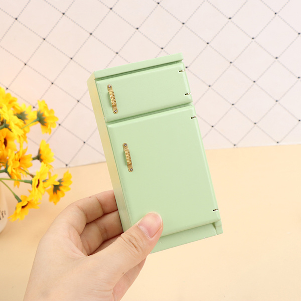 1/12 nukkekaapin miniatyyrikeittiö Puinen jääkaappi nukeille Light green