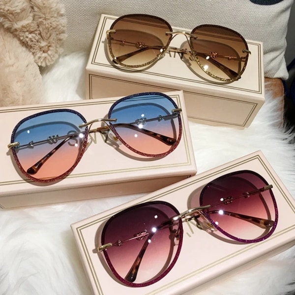Solglasögon för dammode 2021 Glittrande ram av glasögon Gradient Color UV40