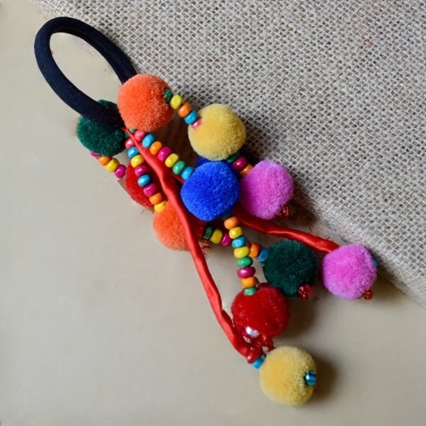 Bøhmiske farverige pompom-kvast-hårelastikker Random Color