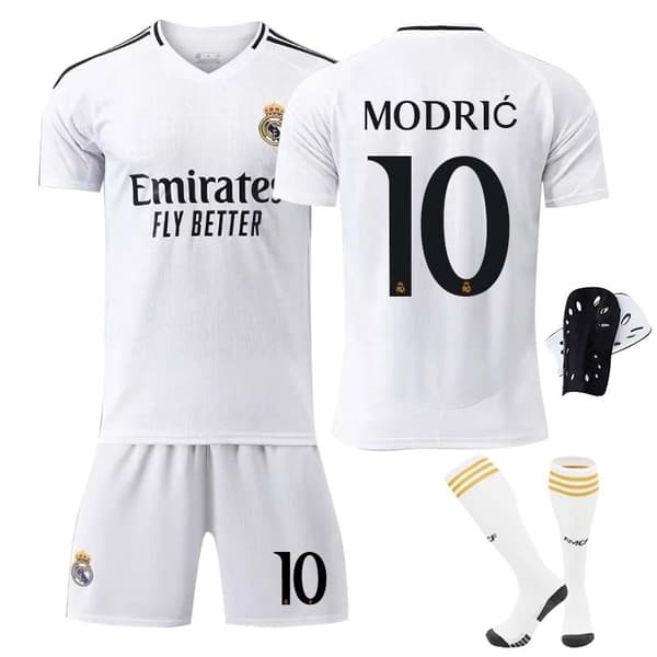 2425 Real Madrid fotbollströja Modric tröja set med strumpor + skyddsutrustning L(175-180cm)