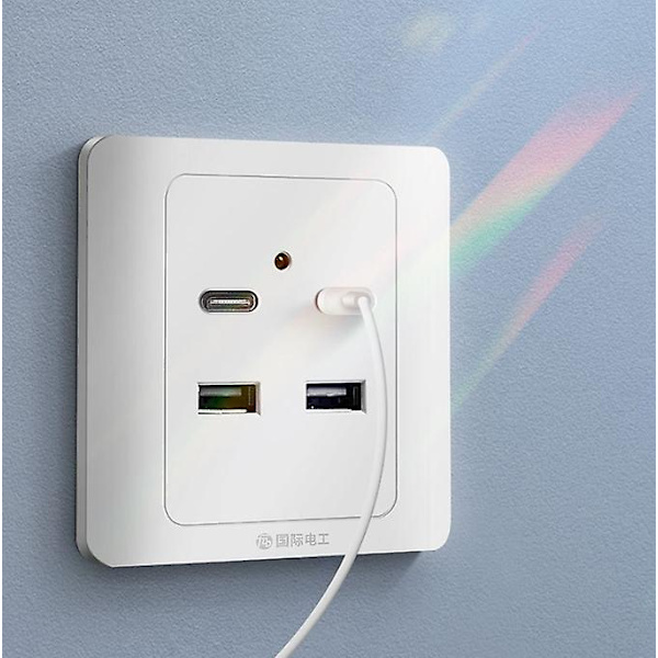 86 tyyppi 220V rakennustyömaan asuntolan piilotettu 18W pikalatauspistorasiapaneeli, jossa on kaksi USB-porttia TYPE C älykäs pikalatauspistorasia