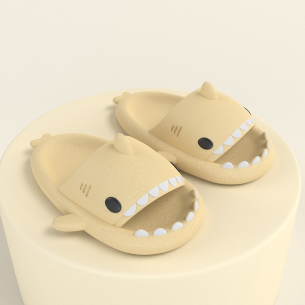 Supersoft tofflor i form av tecknad haj, halkfria inomhus för kvinnor, beige Beige 36-37