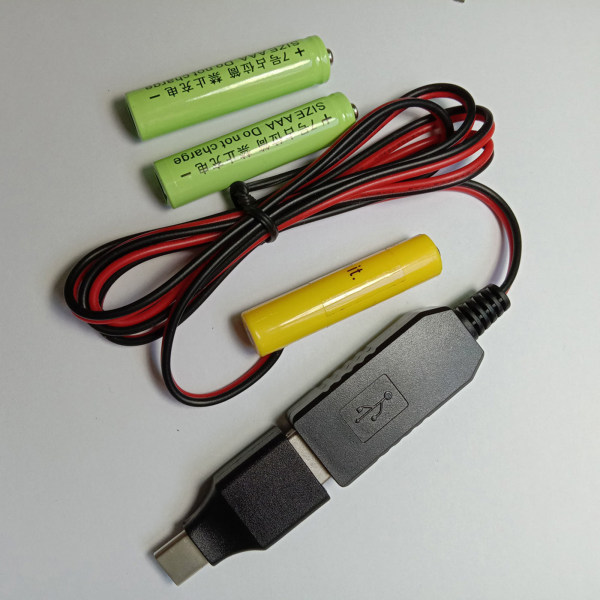 Pariston eliminoiva USB-virtalähde 1,5 V AAA-pariston tilalle radioon, sähköleluun, kelloon, LED-nauhaan, lamppuun, laskimeen 0.04 3AAA