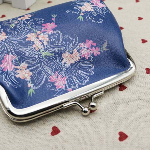 Trykt møntpung Vintage pung Spænde Clutch pung Tegnebøger Blomster og fugle Flowers and birds 12x10cm