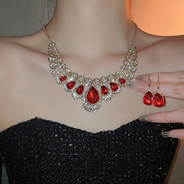 1 set smycken mode metall sparkle diamant halsband örhänge set Red