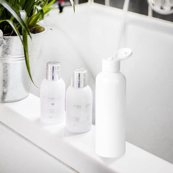 5 st vita 200 ml plastflaskor med klämfunktion för kosmetika
