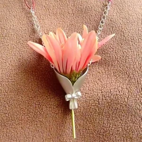 blomstervase halskjede stilig -