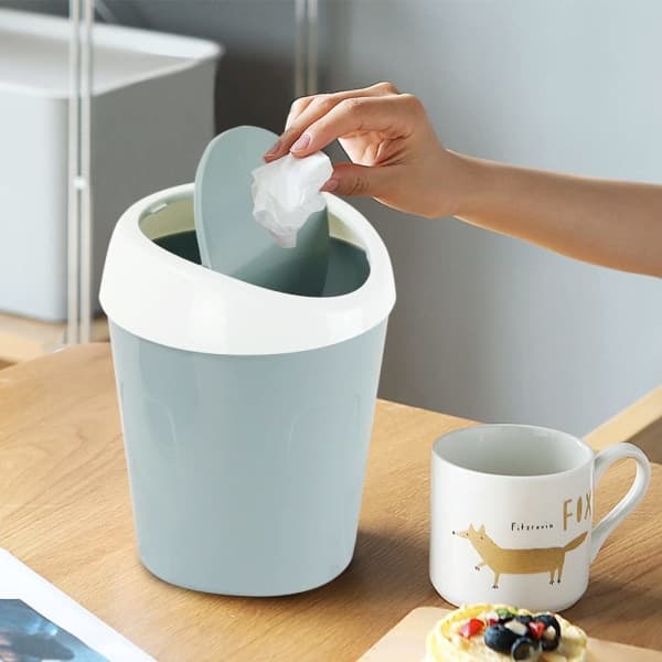 2 pientä roskakoria Mini pöytäroskakori (sininen, vaaleanpunainen)