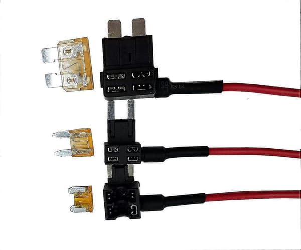3-pakkaus 12V auton lisäpiirin sulakesovitin Mini Tap Atm Apm -teräsulakkeen pidike