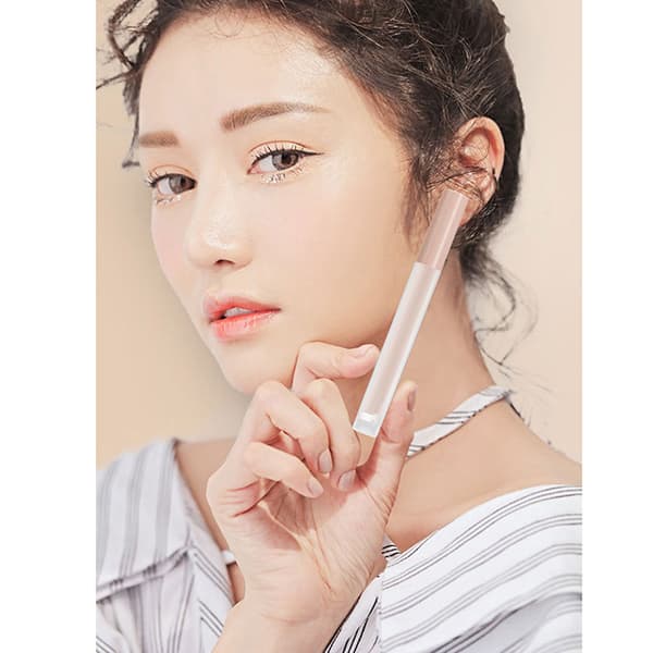 Foundation Liquid Concealer High Gloss Oil Control Moisturizing Nude Makeup Non-Removable 1031-2 Light Beige