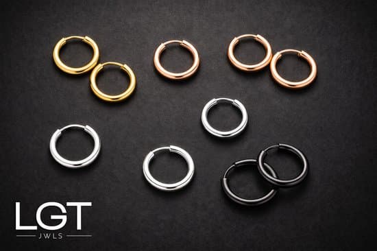 Sorte øreringe i rustfrit stål til mænd og kvinder, 2 mm tynde små \"huggie\"-soveøreringe, 12 mm, gaveæske inkluderet
