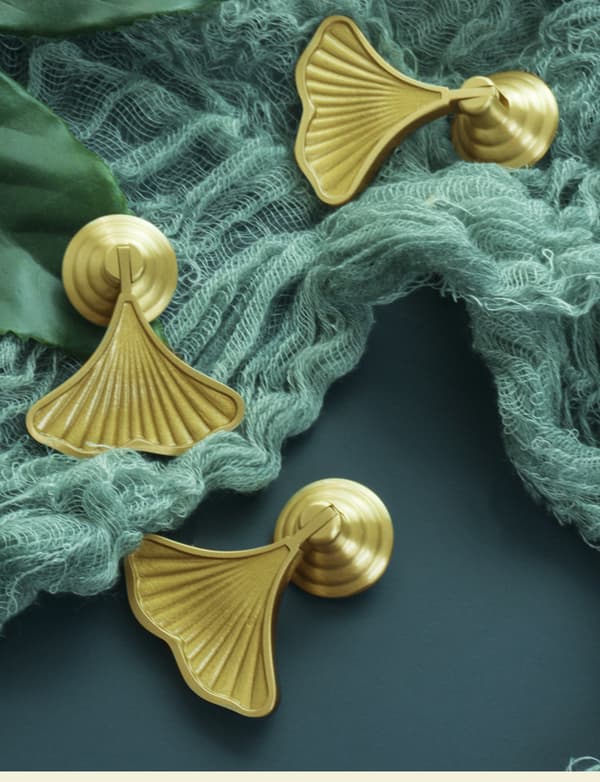 Ginkgo Leaf Shaped Knob Handles, 4 Pcs Golden Drop Pull Handles, Hardware Box Single Hole Handles for Wardrobe Cabinet Cupboard