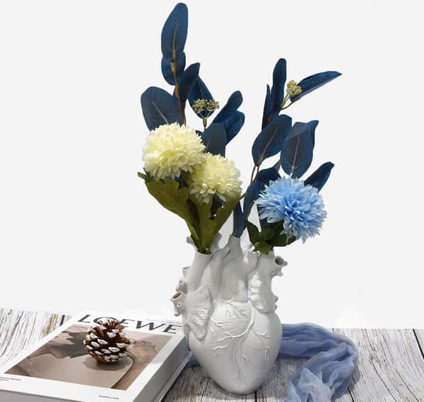 Anatomical Heart Vase Creative Resin Art Home Decor (White) white white