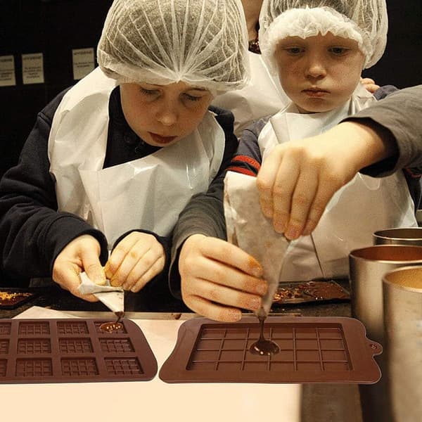Pakke med non-stick silikonformer for sjokolade