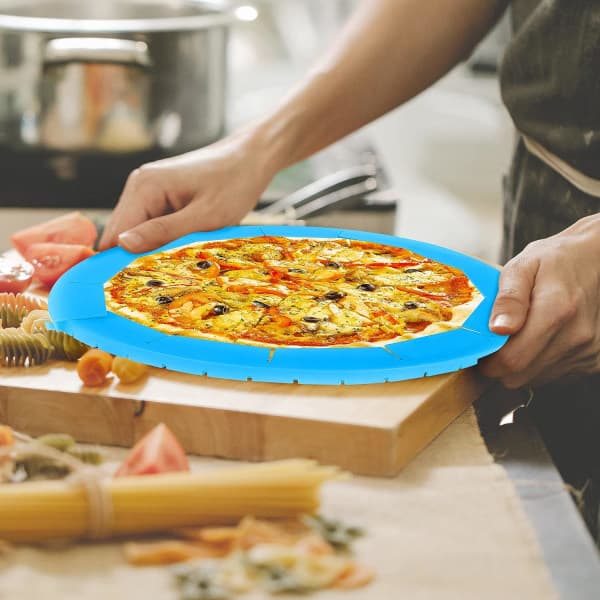 Adjustable Silicone Pie Crust Protector, 2-Pack BPA-Free Pie Crust Shield Kitchen Utensil for Baking Pie Pizza