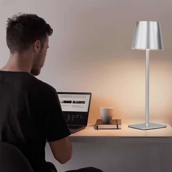 LED Table Lamp with Touch & Rechargeable Function Black 200_tfrf Black 200 200 Black 200 Svart