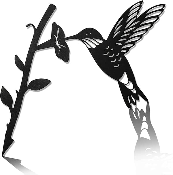 Kolibri i stål, rustikk hagedekorasjon, metallfugler, hagedekorasjon